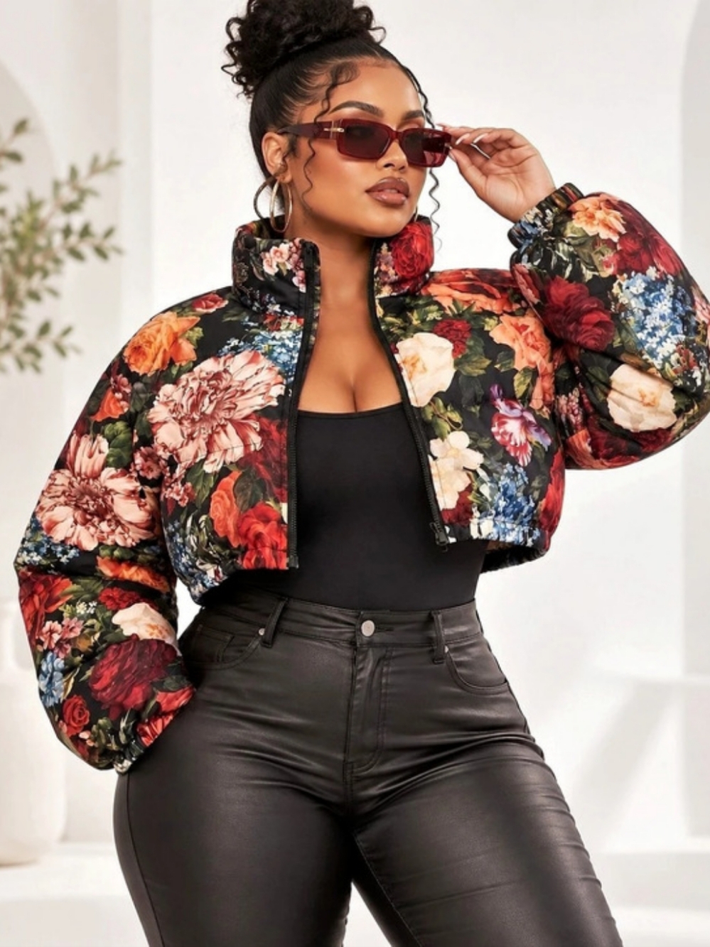 Ladies Floral Print Stand Collar Crop Puffer Jacket
